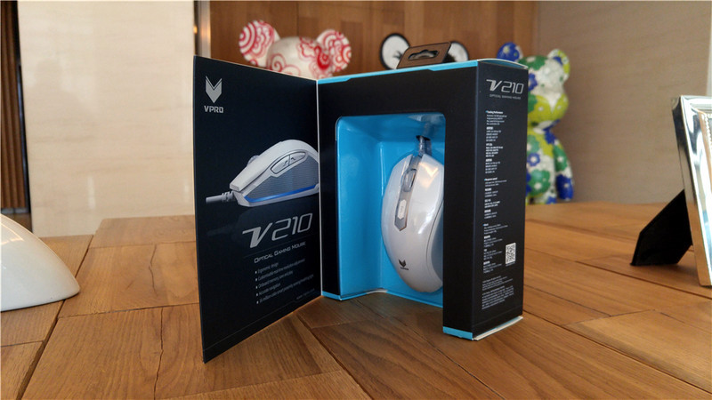 美观典雅 智能感应——雷柏V210白色镜面版鼠标体验