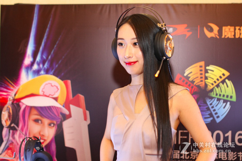 魔磁耳机纤音灵动北京国际电影音乐节现场
