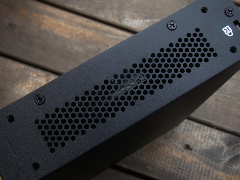 无线覆盖能力出奇强大宏碁首款路由器Acer E200 G1 体验