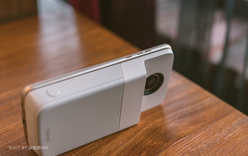 定格美好瞬间，团聚温情时刻你需要moto摩印-宝丽来照片打印模块