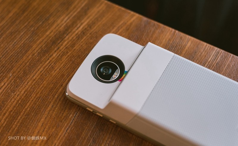 定格美好瞬间，团聚温情时刻你需要moto摩印-宝丽来照片打印模块