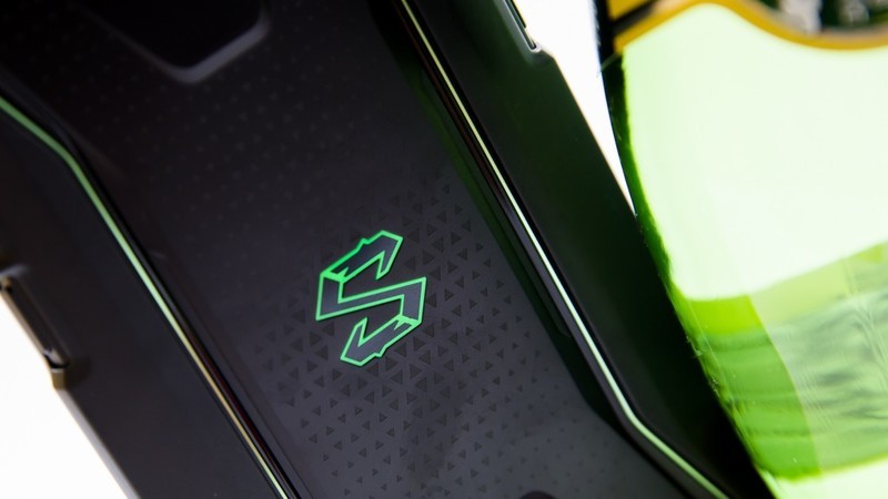 黑鲨游戏手机使用2个月评测体验，打农药、吃鸡连胜MVP不间断