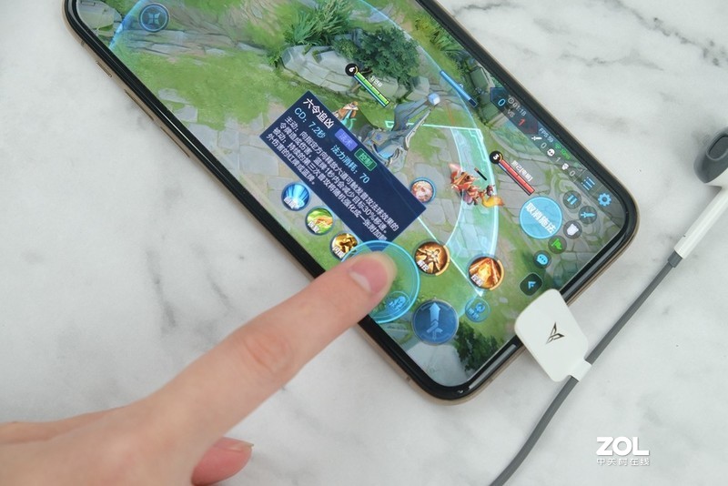 受够了所谓的音质耳机！玩游戏我只认专业游戏耳机，比如飞智银狐