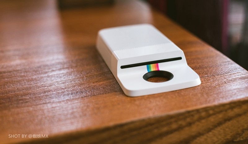 定格美好瞬间，团聚温情时刻你需要moto摩印-宝丽来照片打印模块