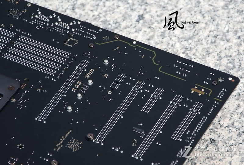 GIGABYTE X99-Designare EX搭载Intel Core i7-6950X超频解析