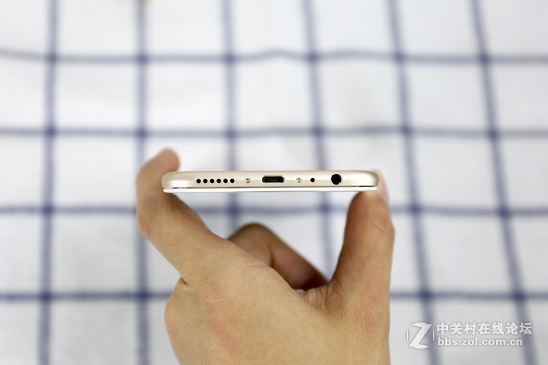 零阶过渡+二代镜面喷砂，全新拍照旗舰vivo X9图赏