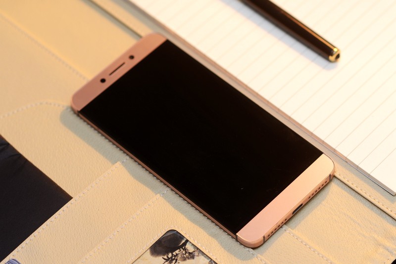 看到这款千元机，犹豫之后放弃了红米note3