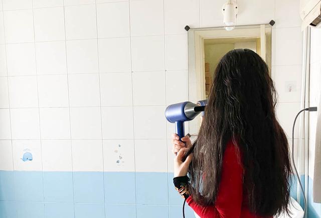 新年新气象 莱克吹风机吹走干枯毛躁从头开始