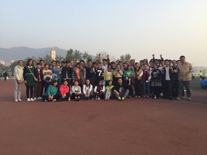 雷神整装待发，青岛国际马拉松激情开跑