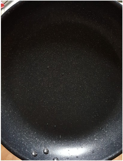 爱必丽斯洗洁精，把碗洗得干干净净 :)