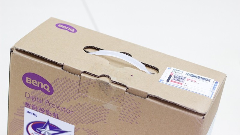 投影可以这么简单，明基e500智能投影体验