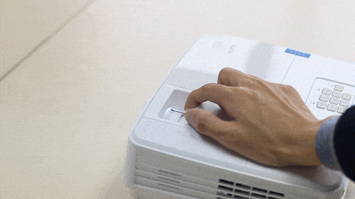 投影可以这么简单，明基e500智能投影体验