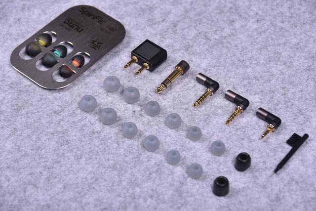 退烧解毒良药，达音科DK-4001旗舰圈铁耳机上手体验