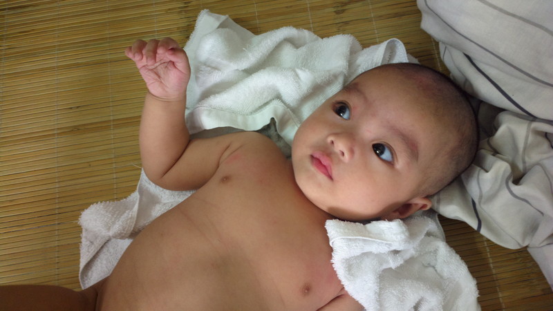 【诺基亚808】可爱的裸身BB