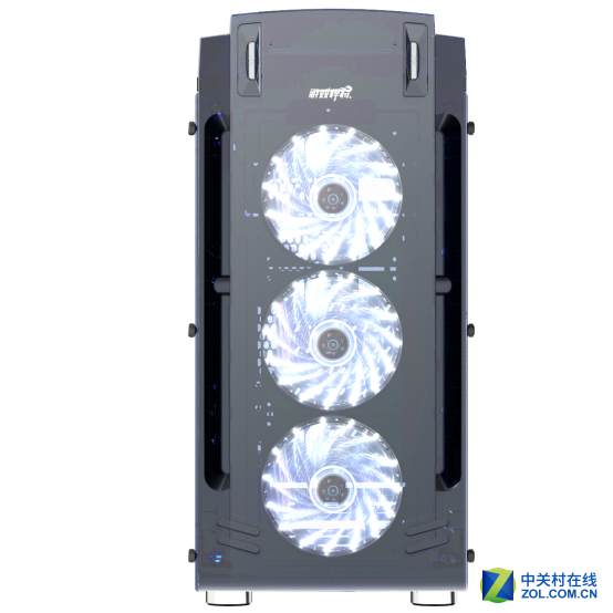 全开放结构让游戏悍将熊大机箱很自信