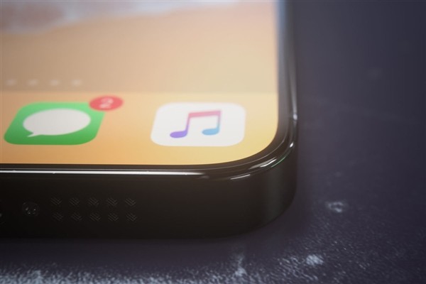全面屏iPhone SE概念机曝光：帅过iPhone X