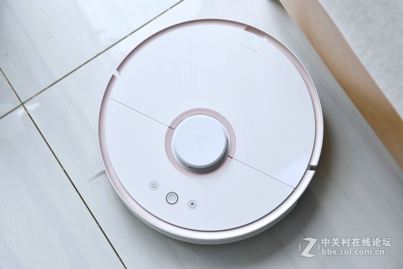 是“傻子”还是“嫂子”？看石头扫地机器人便知分晓！