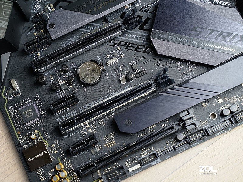 梳理清楚ROG和ROG Strix的关系，再晒晒ROG Strix Z390-E Gaming主板
