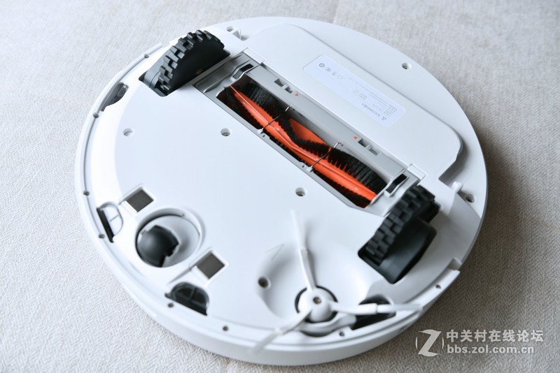 是“傻子”还是“嫂子”？看石头扫地机器人便知分晓！