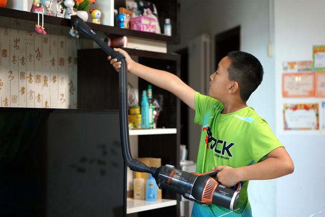 简约大气的中式装修，要配莱克立式无线吸尘器，呵护中式美感