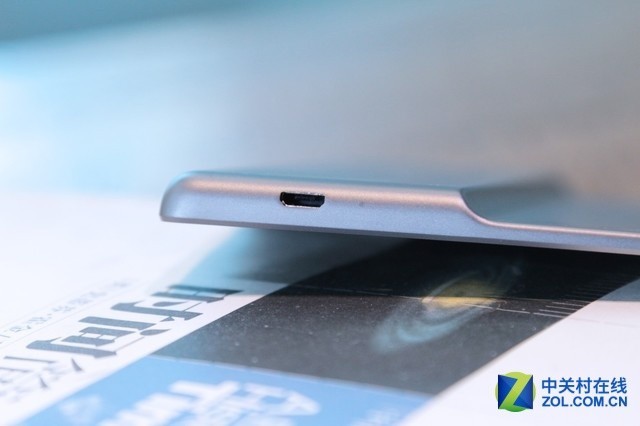 防水阅读好搭档 新版Kindle Oasis图赏