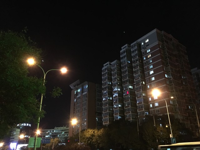 苹果iPhone6s VS 星空体育平台S6 edge+：拍照谁更强?