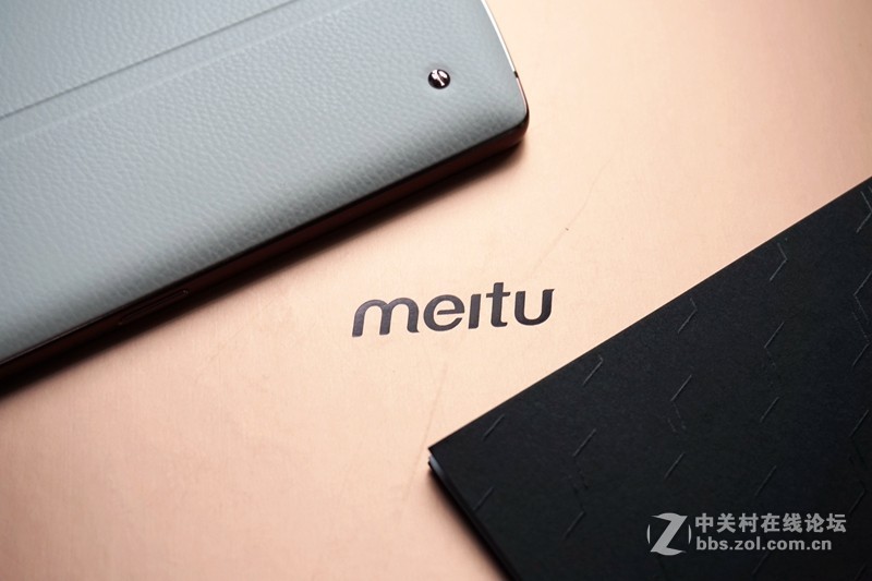 ＃颜值担当之美颜神器＃美图V4上手体验