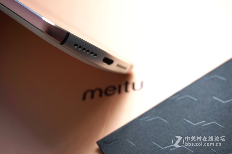 ＃颜值担当之美颜神器＃美图V4上手体验