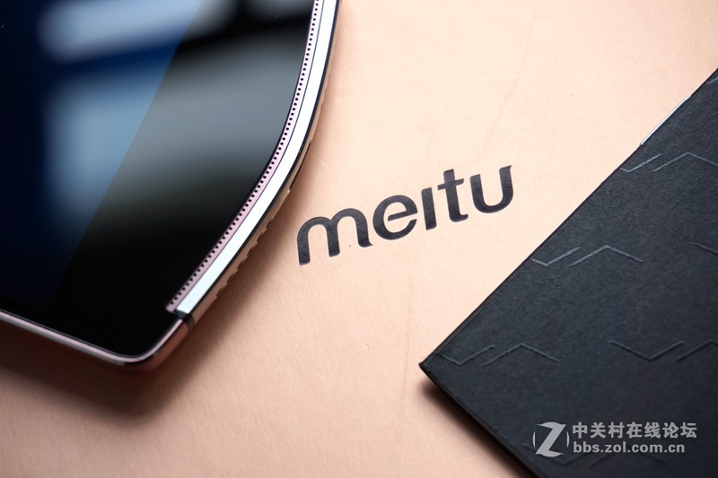 ＃颜值担当之美颜神器＃美图V4上手体验