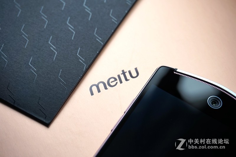 ＃颜值担当之美颜神器＃美图V4上手体验