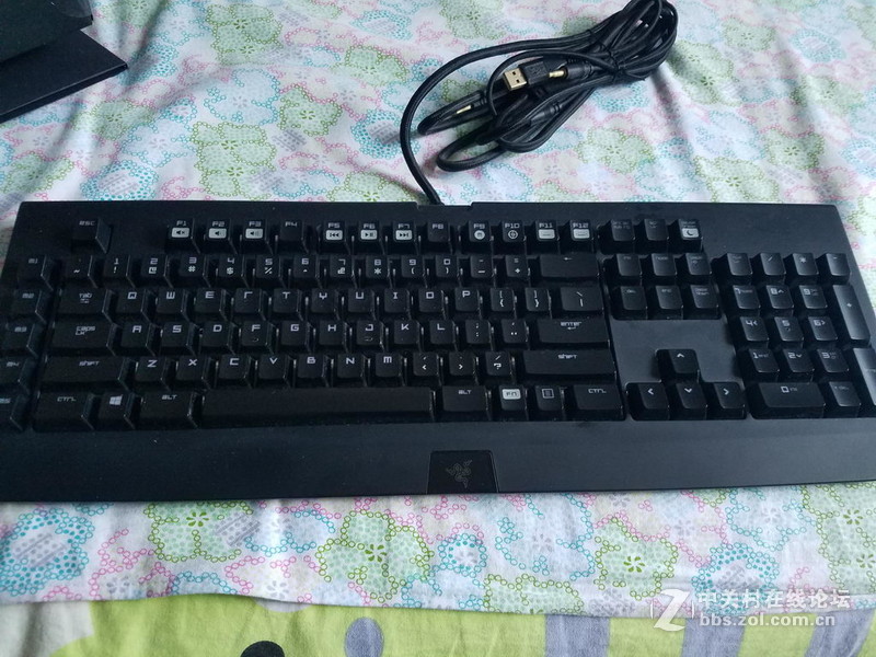 [北京] 雷蛇黑寡妇终极幻彩键盘 550￥