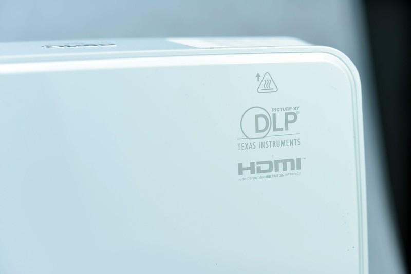 让会议摆脱有线束缚 明基E500智能投影仪堪称商务必备