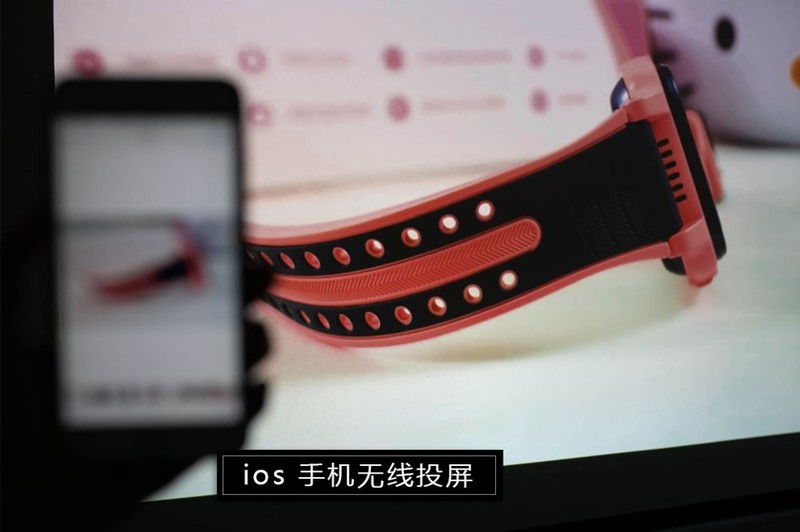 让会议摆脱有线束缚 明基E500智能投影仪堪称商务必备