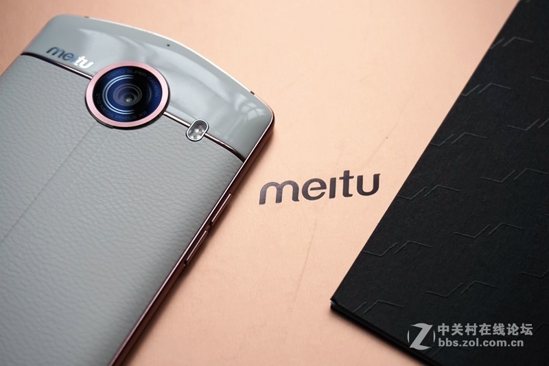 ＃颜值担当之美颜神器＃美图V4上手体验