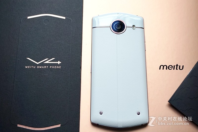 ＃颜值担当之美颜神器＃美图V4上手体验