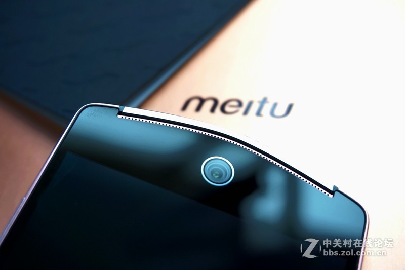 ＃颜值担当之美颜神器＃美图V4上手体验