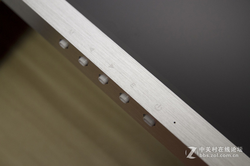 电竞屏与专业设计屏的选择，我选择了二者得兼！