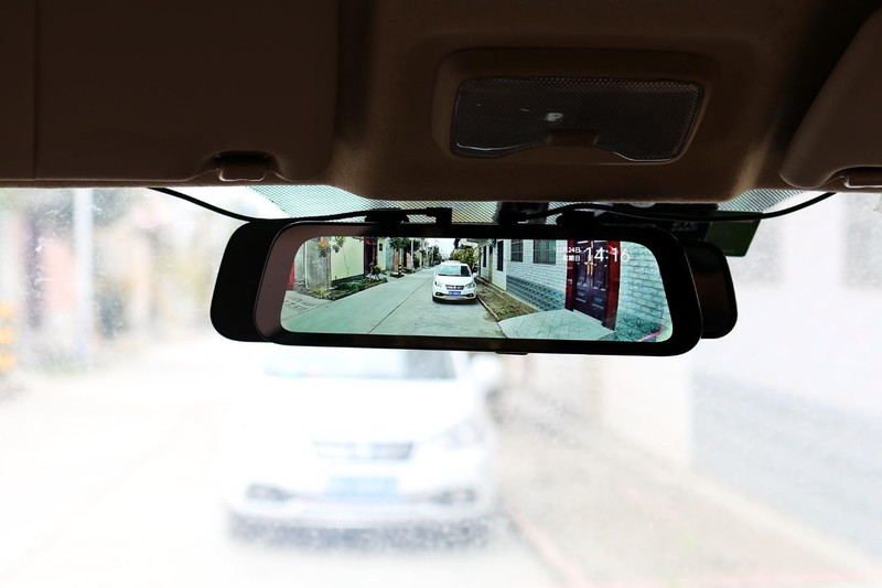 70迈流媒体记录仪，车辆安全行驶保护神