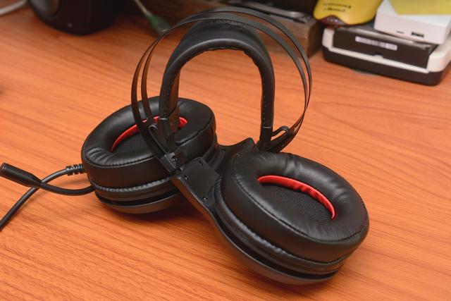 入门虚拟7.1耳机，雷柏VH520体验&麦克风、音效设定