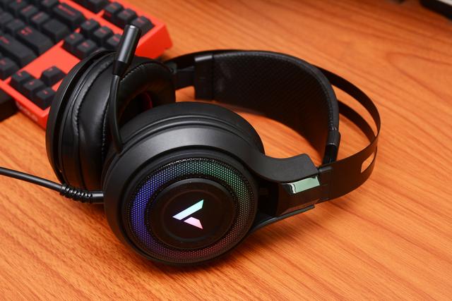 入门虚拟7.1耳机，雷柏VH520体验&麦克风、音效设定