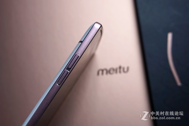 ＃颜值担当之美颜神器＃美图V4上手体验