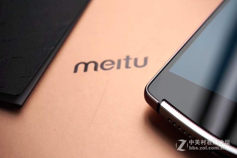 ＃颜值担当之美颜神器＃美图V4上手体验