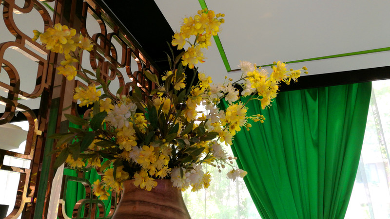 魅特8拍照还凑合