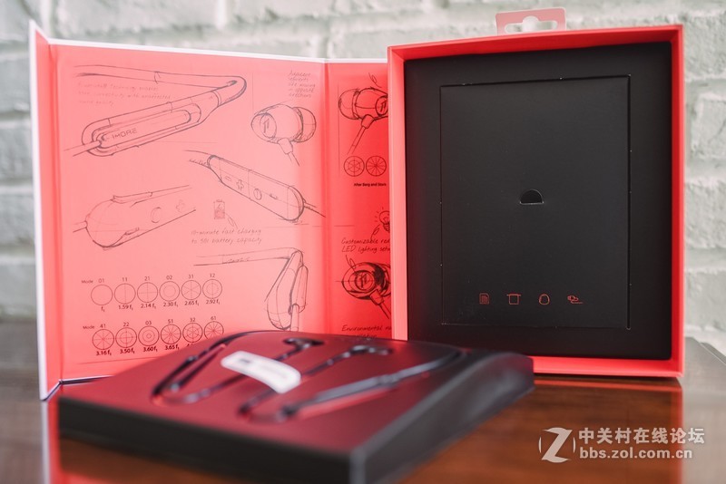 不到五百元？一款能提高吃鸡成功率的电竞耳机Spearhead VR蓝牙耳机