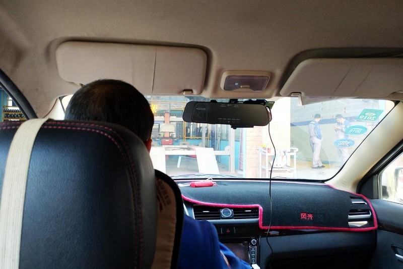 70迈流媒体记录仪，车辆安全行驶保护神