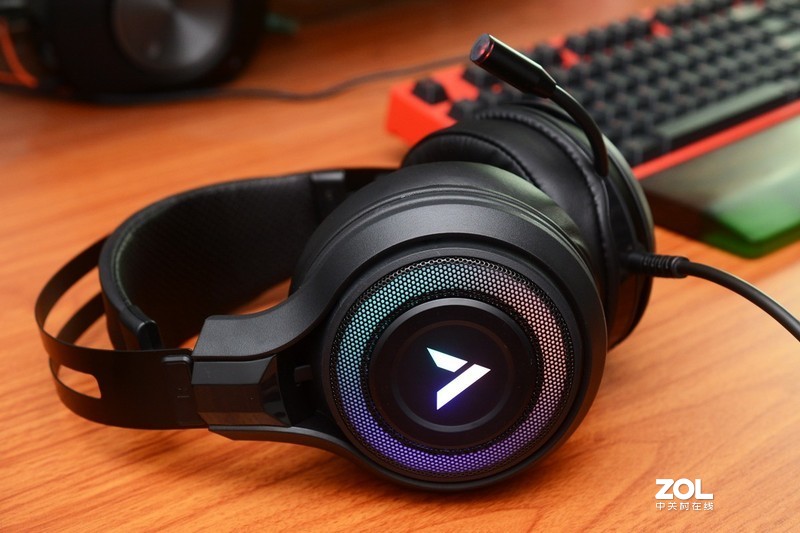 入门虚拟7.1耳机，雷柏VH520体验&麦克风、音效设定
