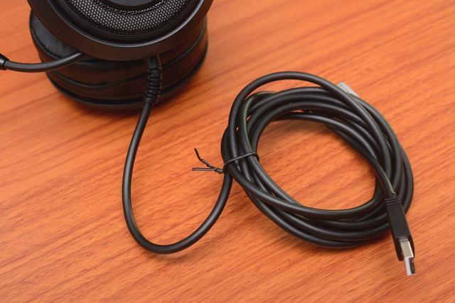 入门虚拟7.1耳机，雷柏VH520体验&麦克风、音效设定