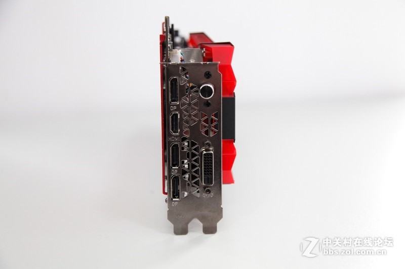 装机图赏，雕牌GAMING 8 + i7 6700k + 耕升1080G魂