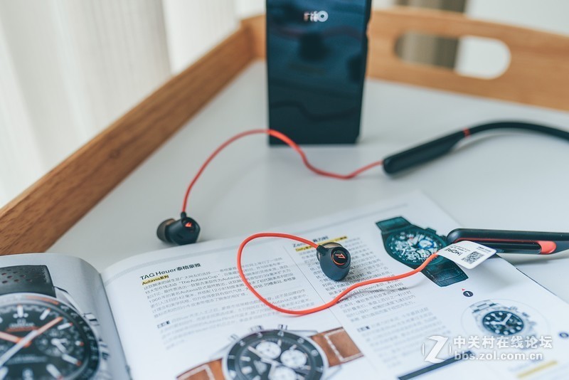 不到五百元？一款能提高吃鸡成功率的电竞耳机Spearhead VR蓝牙耳机