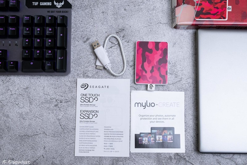 时尚随行——名片大小的希捷颜系列迷彩定制款2.5英寸移动硬盘体验